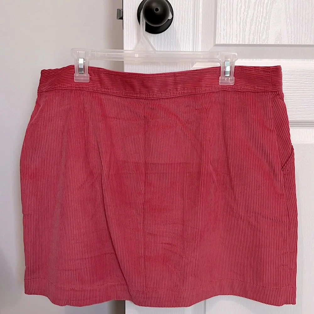 NWT Gap Barbie Pink Zip Up Corduroy Mini Skirt - Picture 9 of 9